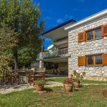 Haus Katarina Villa โนวีวีโนดอลสกี ภายนอก รูปภาพ