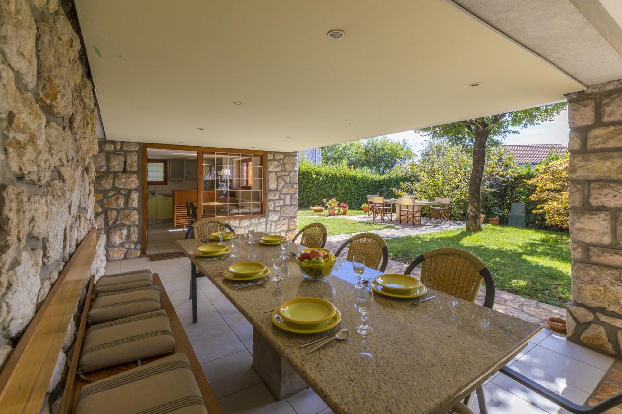 Haus Katarina Villa โนวีวีโนดอลสกี ภายนอก รูปภาพ