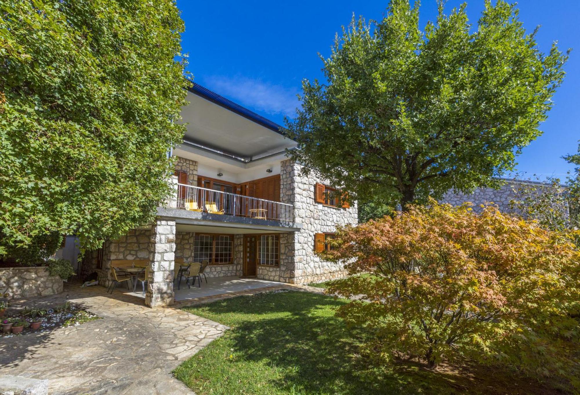 Haus Katarina Villa โนวีวีโนดอลสกี ภายนอก รูปภาพ